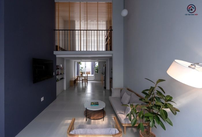 Thiết kế gác lửng thông tầng tạo cảm giác rộng và cao hơn cho ngôi nhà